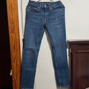 Levi, Size 28/32, Color Blue